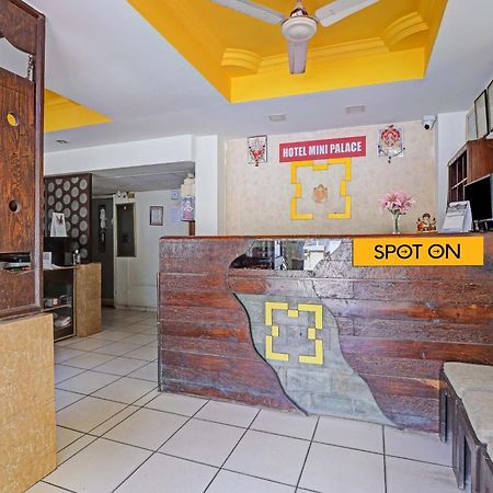 Oyo Flagship 80463 Hotel Mini Palace Vadodara Exterior photo