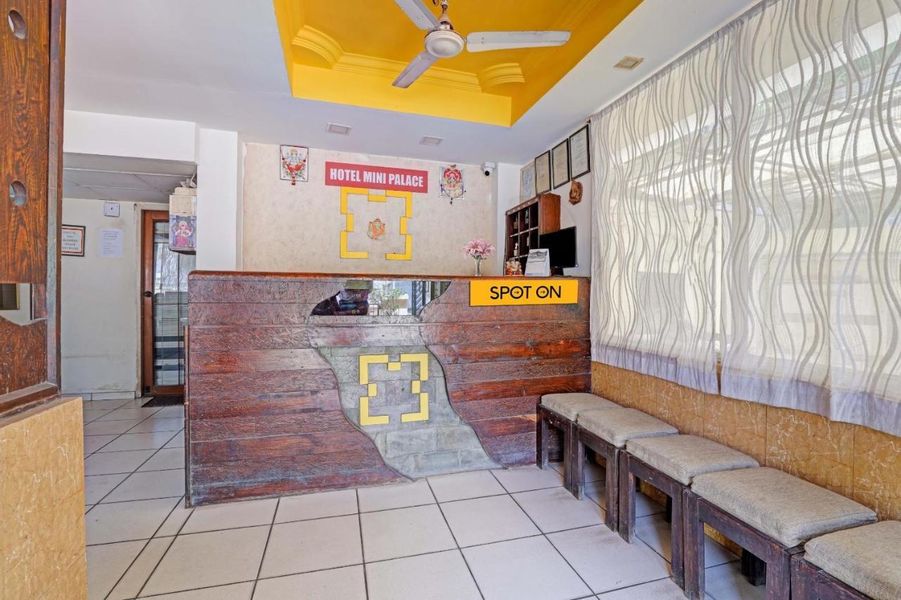 Oyo Flagship 80463 Hotel Mini Palace Vadodara Exterior photo